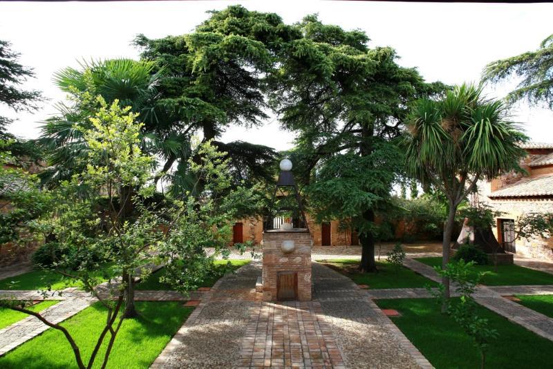Hotel Boutique Palacio De La Serna Ballesteros De Calatrava Eksteriør bilde